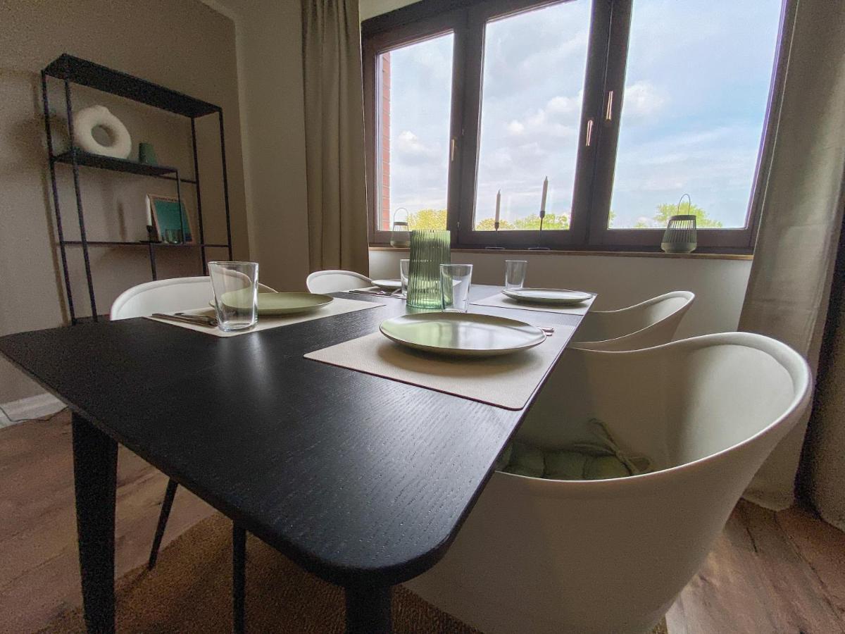 Schoene Wohnung Mit Rheinblick/Duesseldorf/Neuss/Messe Exteriér fotografie