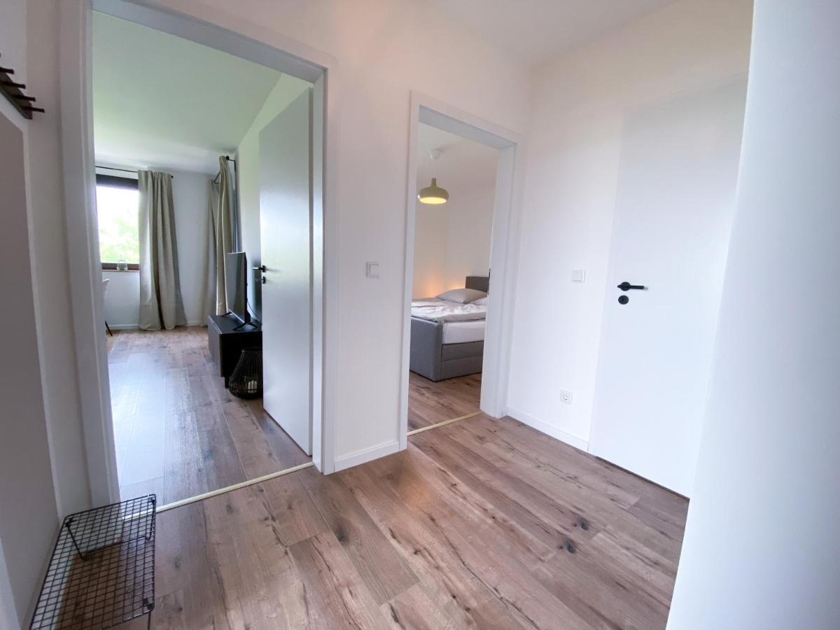 Schoene Wohnung Mit Rheinblick/Duesseldorf/Neuss/Messe Exteriér fotografie